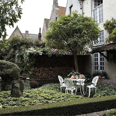 Pensionat Number 11 Exclusive 4*